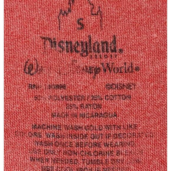 Disneyland Red Oswald The Lucky Rabbit Graphic Shirt Small Distressed Logo Soft - Picture 4 of 4